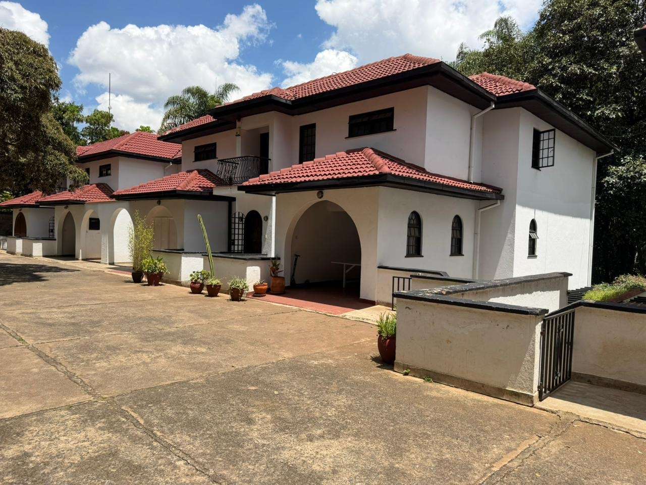 4 BEDROOM ALL-EN-SUITE STANDALONE HOUSE FOR RENT IN RIVERSIDE DRIVE | SECURE GATED COMMUNITY NEAR WESTLANDS