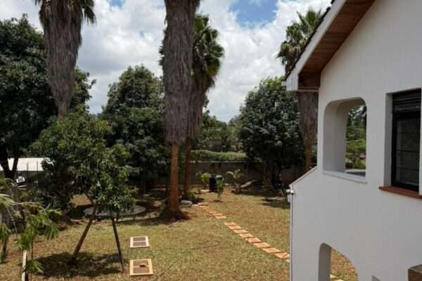 LUXURY 5 BEDROOM HOUSE FOR SALE IN RUNDA – BAOBAB CLOSE