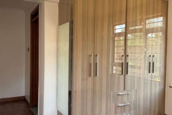 LUXURY 5 BEDROOM HOUSE FOR SALE IN RUNDA – BAOBAB CLOSE
