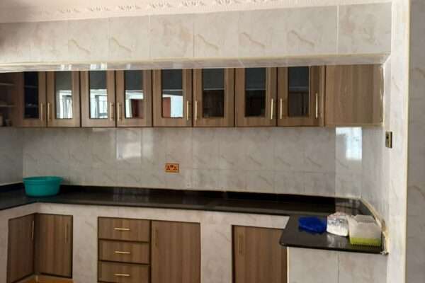 LUXURY 8+ BEDROOM MANSION FOR SALE IN RUNDA GARDENS ESTATE | 3/4 ACRE