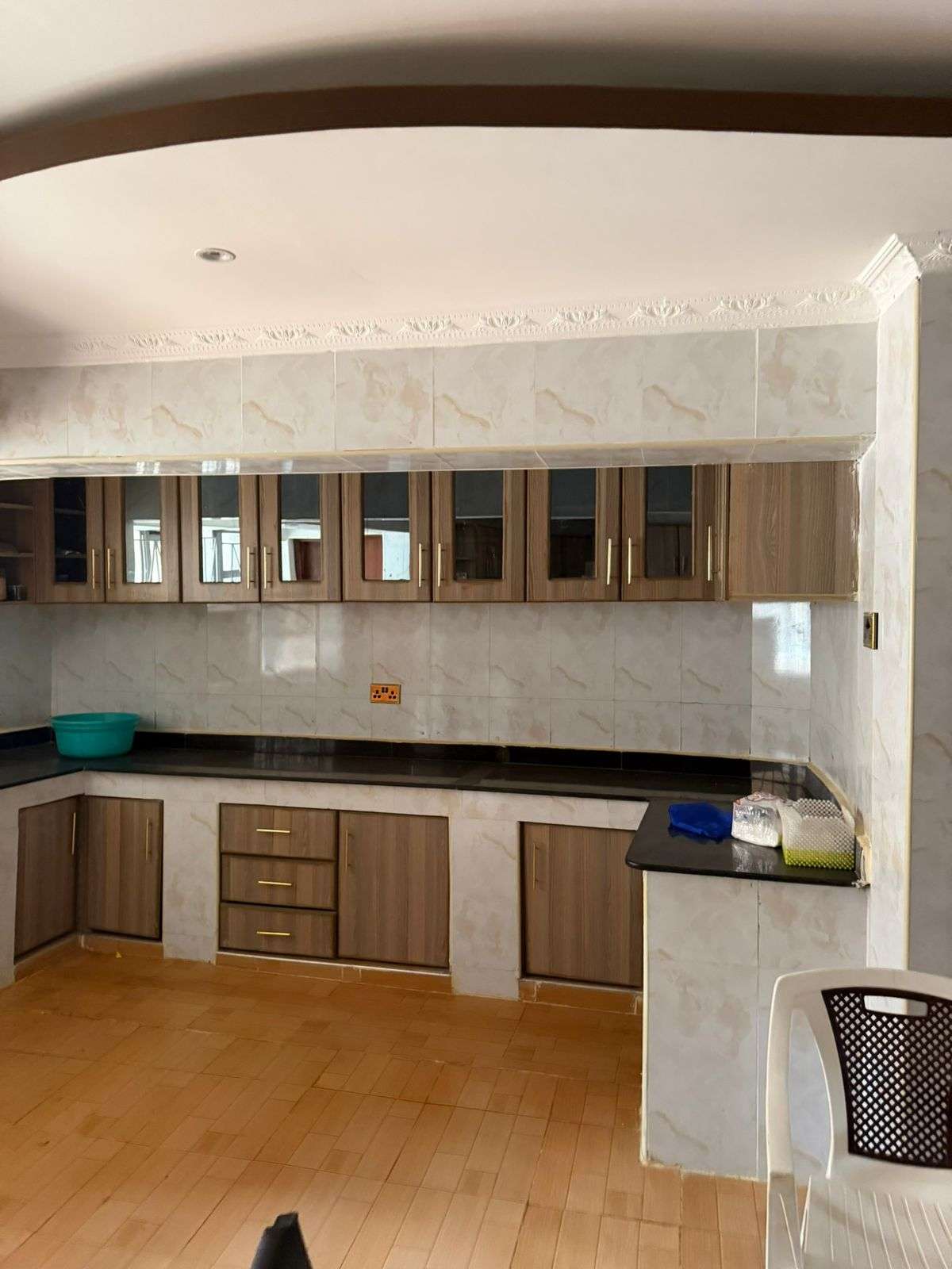 LUXURY 8+ BEDROOM MANSION FOR SALE IN RUNDA GARDENS ESTATE | 3/4 ACRE