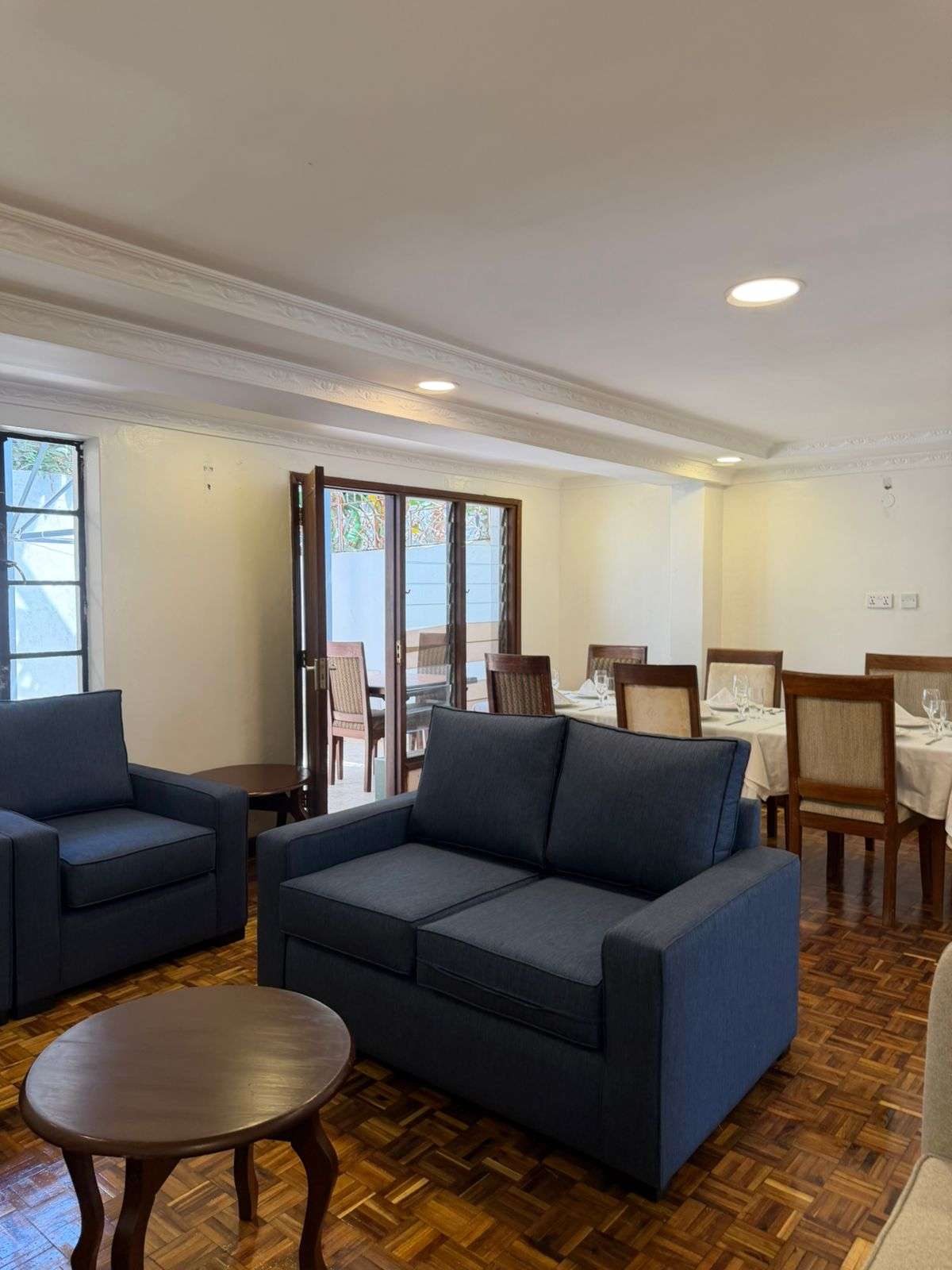 6 BEDROOM TOWNHOUSE FOR SALE IN LANGATA | PRIME INVESTMENT PROPERTY WITH SEPARATE 1-BEDROOM GUEST WING