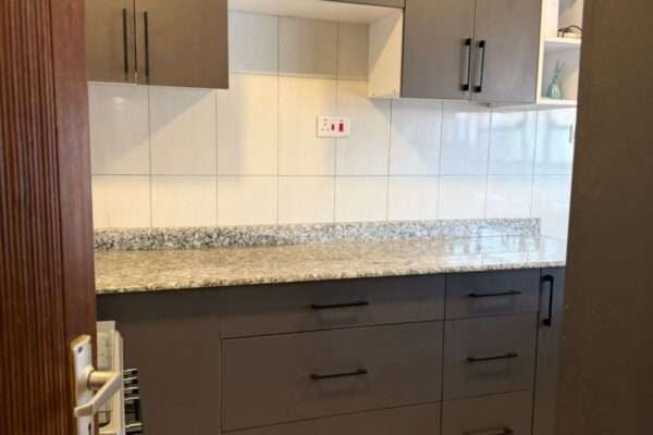 6 BEDROOM TOWNHOUSE FOR SALE IN LANGATA | PRIME INVESTMENT PROPERTY WITH SEPARATE 1-BEDROOM GUEST WING